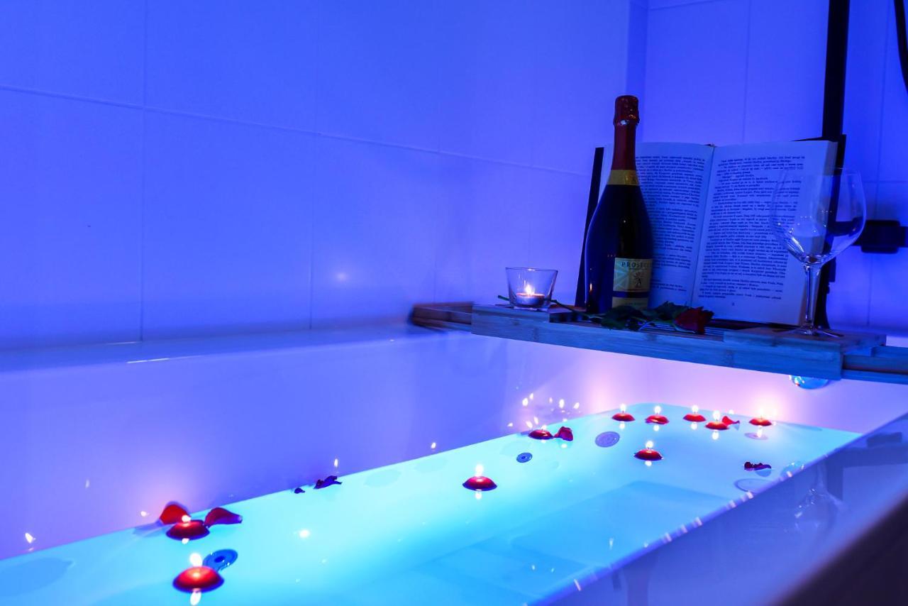 Lesny No 64 Nad Zalewem Jacuzzi, Kominek Z Garazem W Cenie Kielce