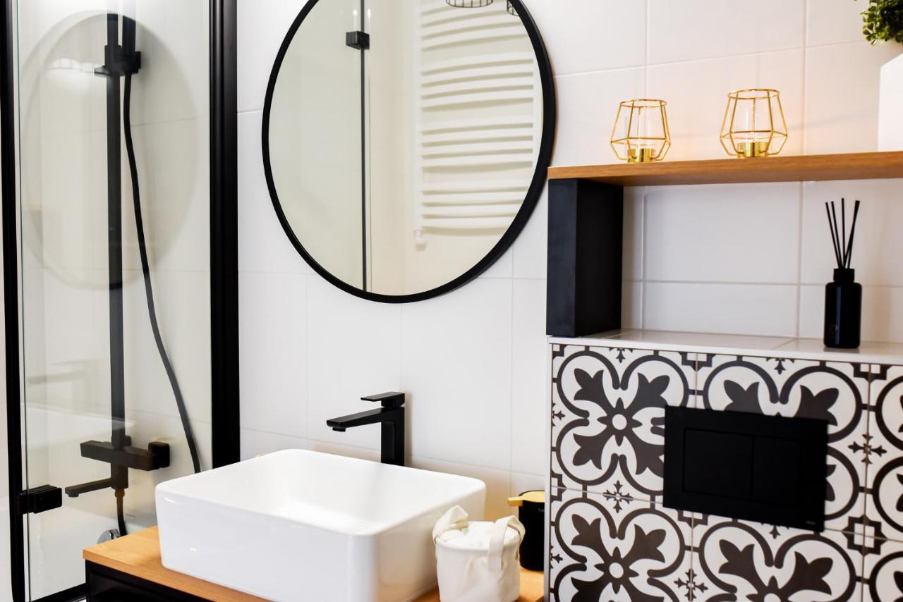 Lesny No 64 Nad Zalewem Jacuzzi, Kominek Z Garazem W Cenie Apartment Kielce