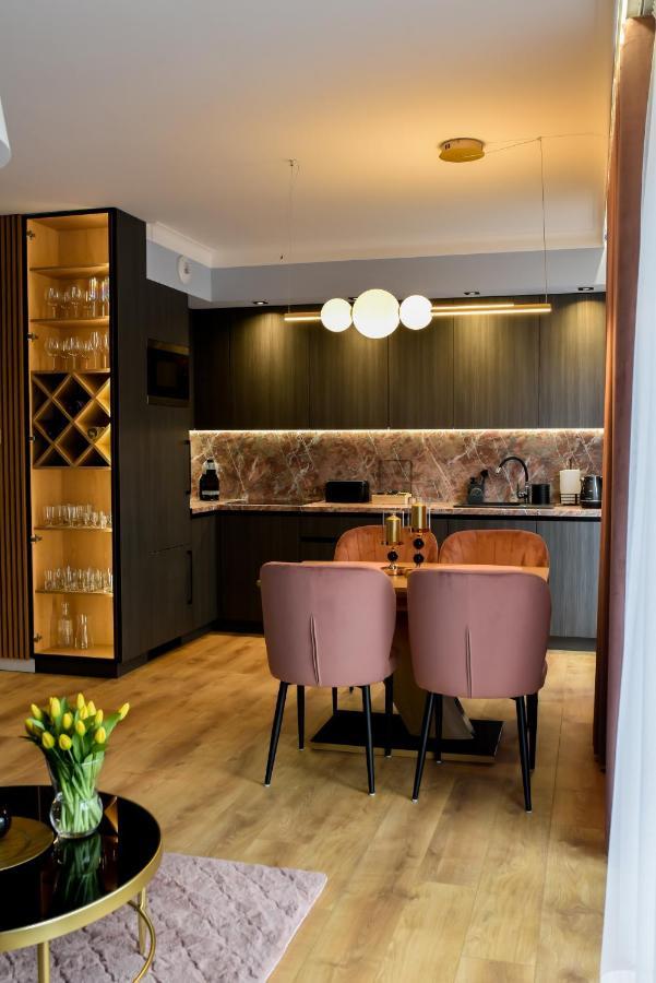 Apartment Lesny No 64 Nad Zalewem Jacuzzi, Kominek Z Garazem W Cenie Kielce